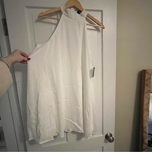 NWT - White Lulus dress, size M